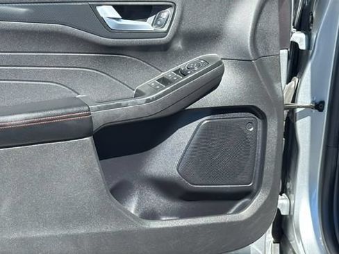 Used 2024 Ford Escape ST-Line AWD/4WD image 23