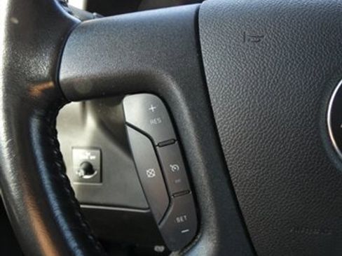 Used 2023 Chevrolet Express 2500 w/ Driver Convenience Package image 23