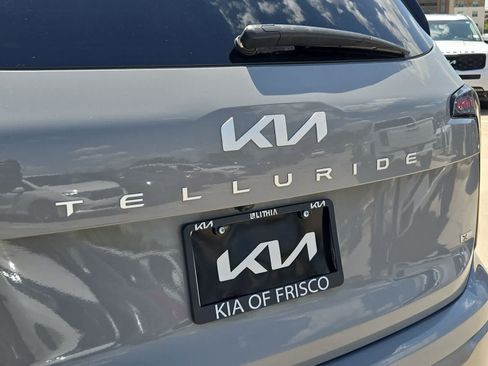 Used 2023 Kia Telluride EX X-Line AWD/4WD image 11