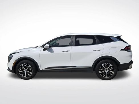 Used 2025 Kia Sportage EX FWD image 4