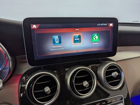 Used 2021 Mercedes-Benz GLC 300 image 17