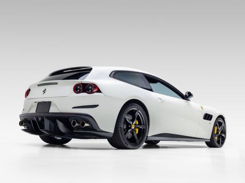 Certified 2017 Ferrari GTC4Lusso AWD/4WD image 48