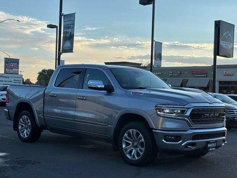 Used 2022 RAM 1500 Limited AWD/4WD image 1