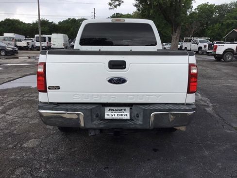 Used 2015 Ford F250 XLT w/ XLT Interior Package AWD/4WD image 4