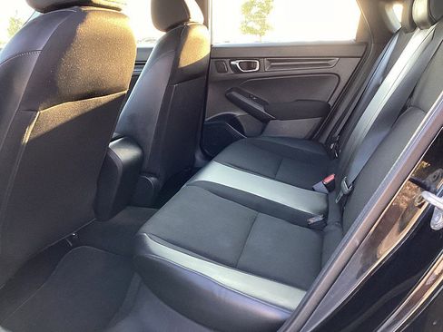 Used 2023 Honda Civic Sport image 12