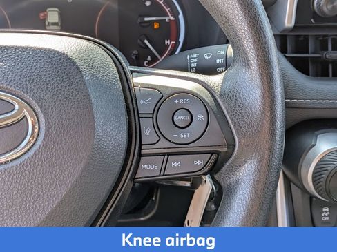 Used 2024 Toyota RAV4 LE AWD/4WD image 21