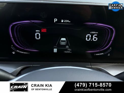 Certified 2025 Kia Telluride LX image 15