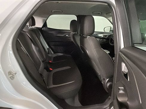 Used 2025 Chevrolet TrailBlazer LT FWD image 31