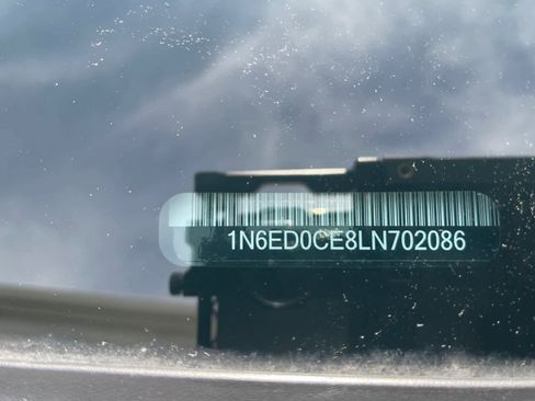 Used 2020 Nissan Frontier S w/ S Utility Package image 16