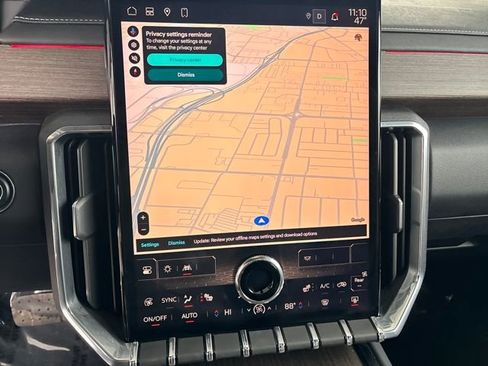 Used 2024 GMC Acadia Denali image 22