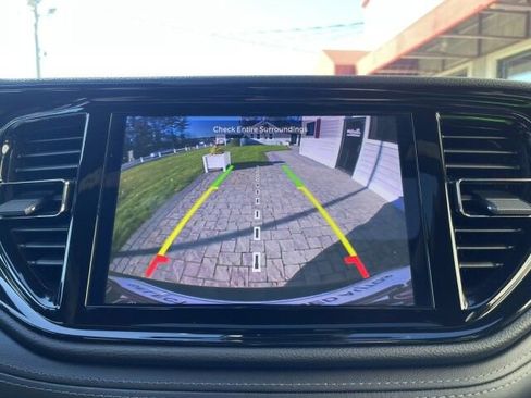 Used 2022 Dodge Durango GT image 36