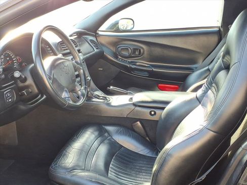 Used 2001 Chevrolet Corvette Base w/ Preferred Equipment Group2 image 6