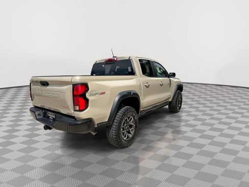 Used 2024 Chevrolet Colorado ZR2 AWD/4WD image 10