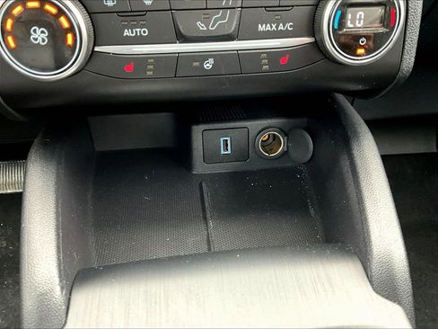 Used 2020 Ford Escape SEL image 30