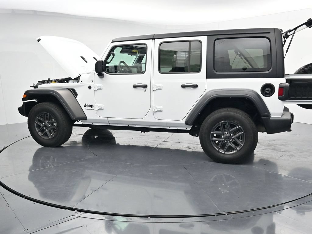 Used 2024 Jeep Wrangler Unlimited Sport AWD/4WD image 43