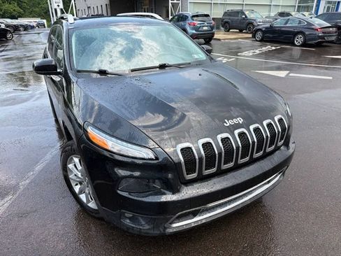 Used 2016 Jeep Cherokee Limited AWD/4WD image 17