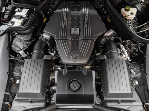 Used 2012 Mercedes-Benz SLS AMG Coupe image 38