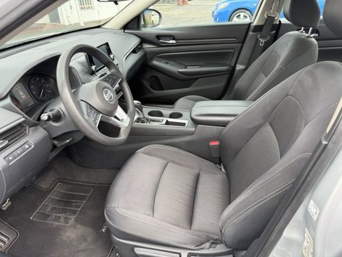 Used 2021 Nissan Altima 2.5 S FWD image 12