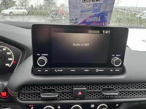 Certified 2025 Honda HR-V Sport image 22