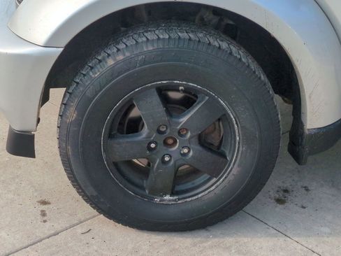 Used 2007 Dodge Nitro SXT image 14