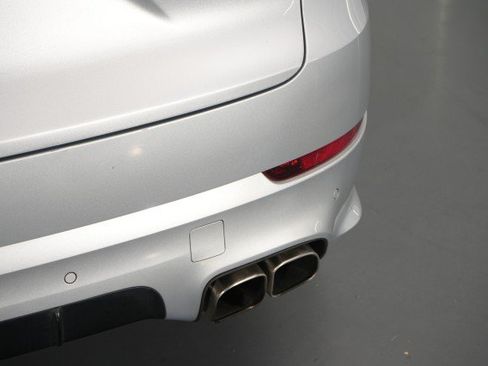 Used 2019 Porsche Cayenne Turbo AWD/4WD image 21