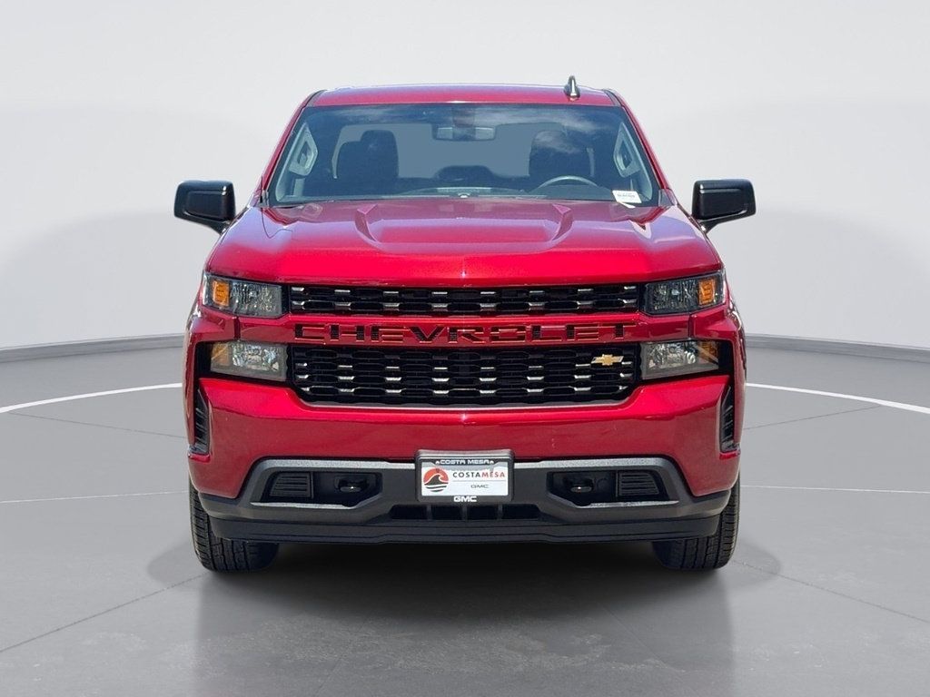 Used 2021 Chevrolet Silverado 1500 Custom RWD image 2