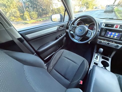 Used 2018 Subaru Outback 2.5i image 18