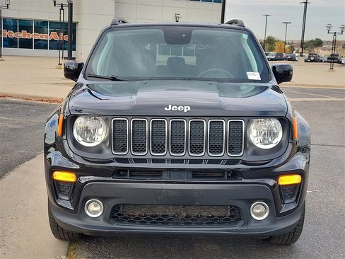 Used 2020 Jeep Renegade Latitude w/ Cold Weather Group image 10