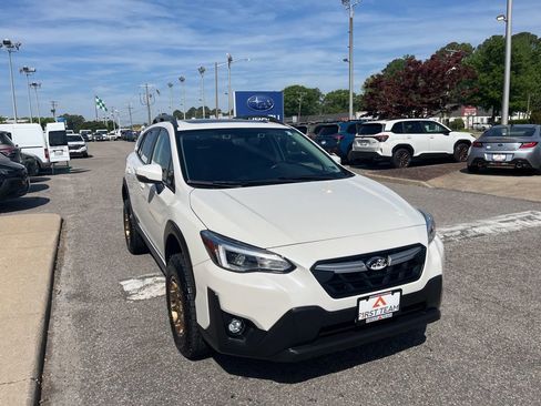 Used 2021 Subaru Crosstrek 2.5i Limited w/ Moonroof Package 2 image 2