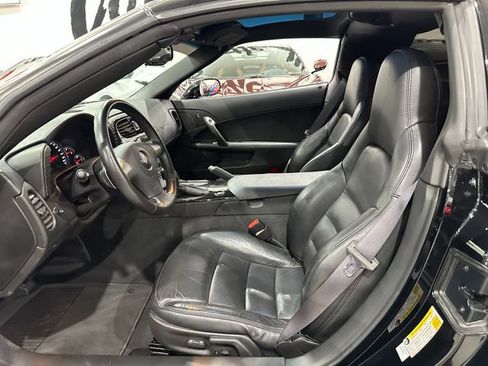 Used 2008 Chevrolet Corvette Coupe w/ Preferred Equipment Group image 17