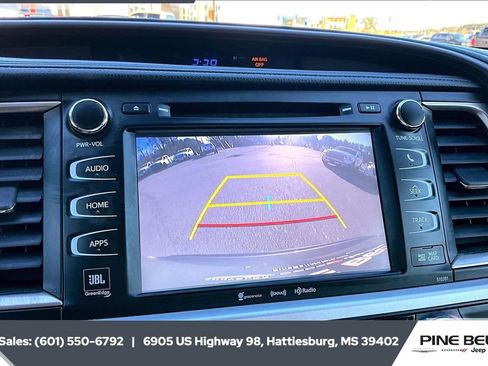 Used 2019 Toyota Highlander Limited image 14