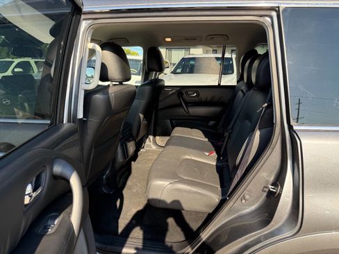 Used 2023 Nissan Armada SV image 18