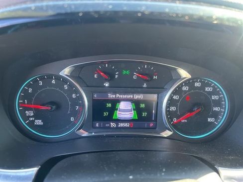 Certified 2023 Chevrolet Traverse RS image 20