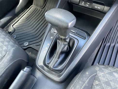 Used 2018 Kia Rio LX image 23