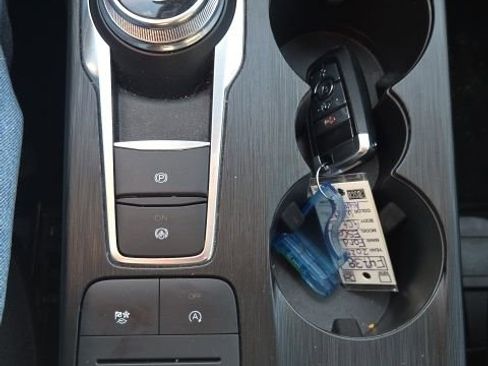 Certified 2025 Ford Escape Active image 35