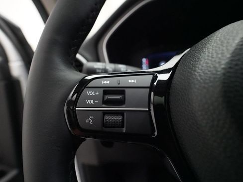 Certified 2025 Honda Pilot Elite image 19