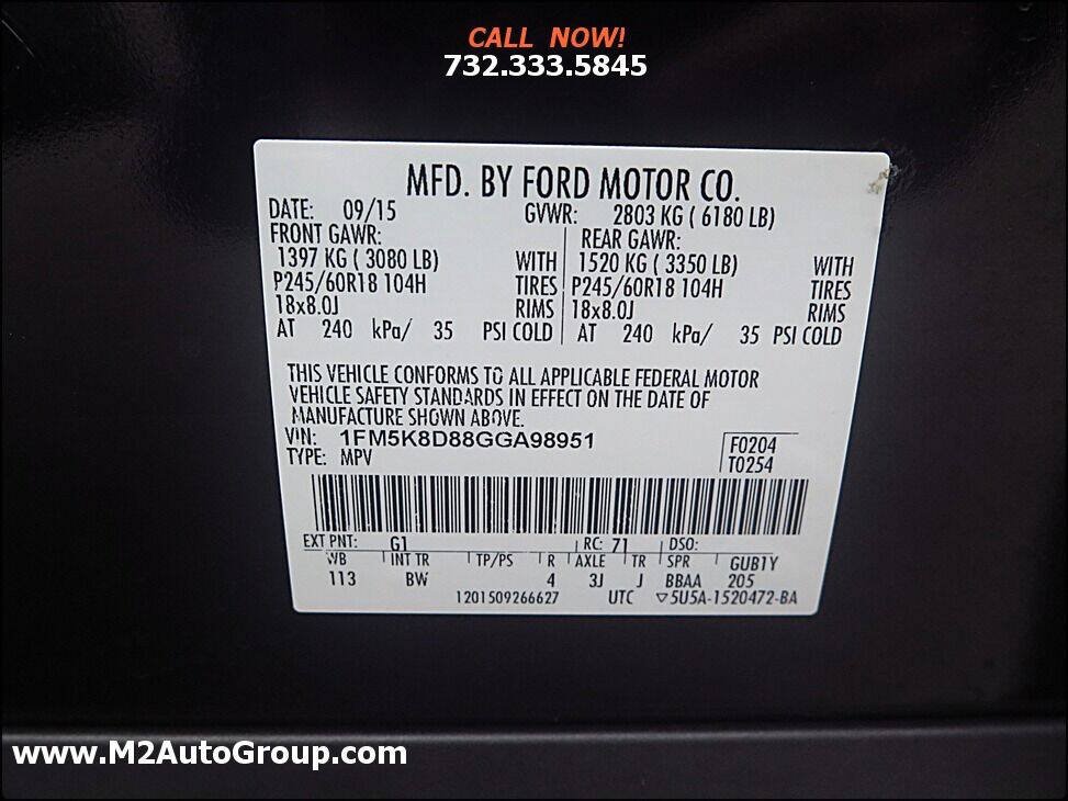 Used 2016 Ford Explorer XLT w/ Equipment Group 202A AWD/4WD image 32