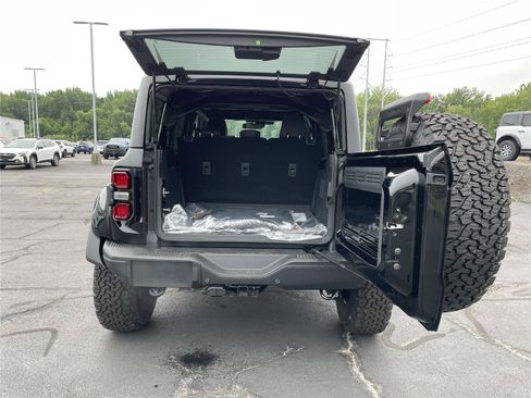 New 2025 Ford Bronco Raptor w/ Interior Carbon Fiber Pack AWD/4WD image 44