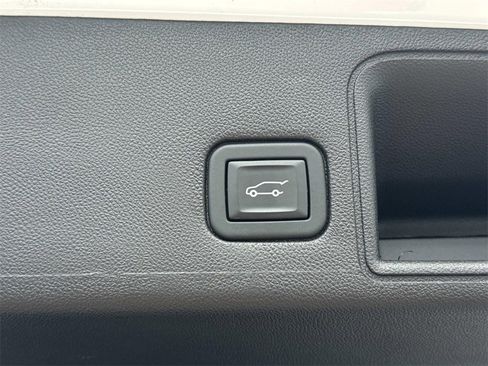 Used 2024 GMC Terrain AT4 w/ Infotainment Package II image 16