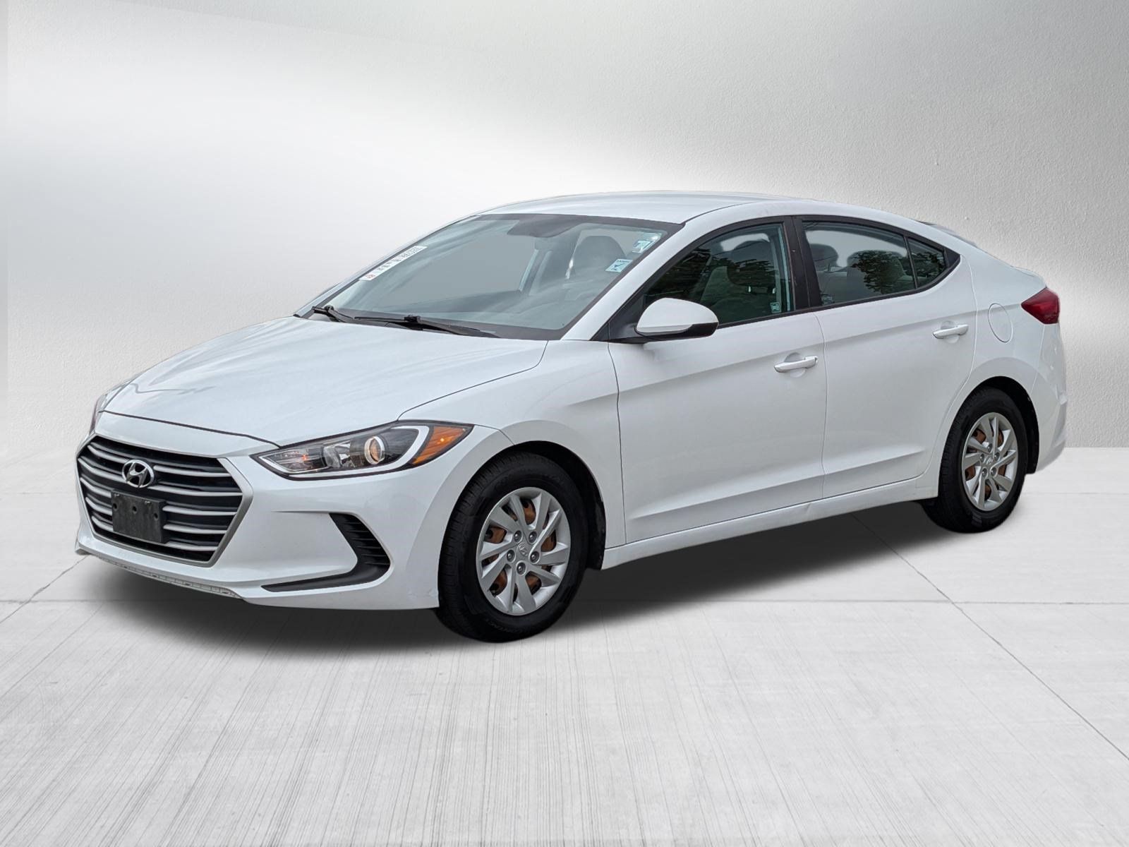 Used 2017 Hyundai Elantra SE FWD image 3