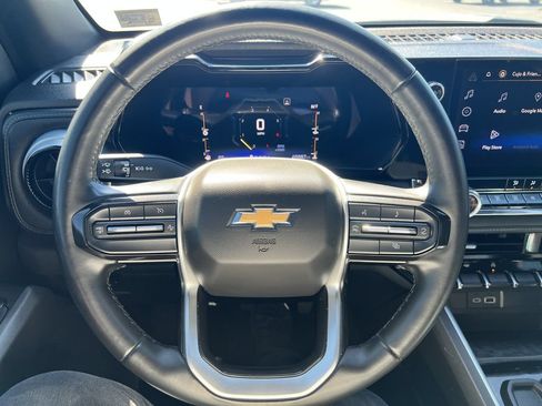 Used 2023 Chevrolet Colorado LT w/ LT Convenience Package RWD image 11