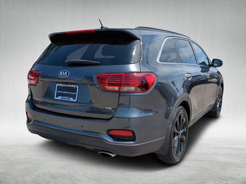 Certified 2019 Kia Sorento S image 3
