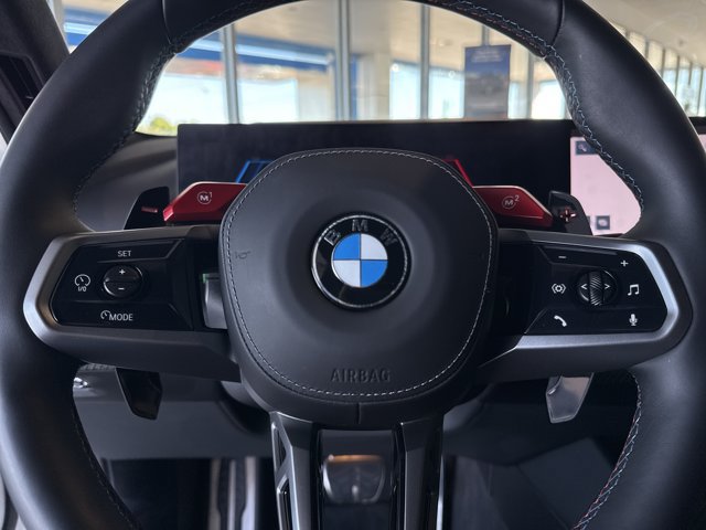 Used 2026 BMW M5 w/ Carbon Package AWD/4WD image 18