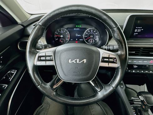 Used 2022 Kia Telluride SX w/ Nightfall Edition Package AWD/4WD image 11