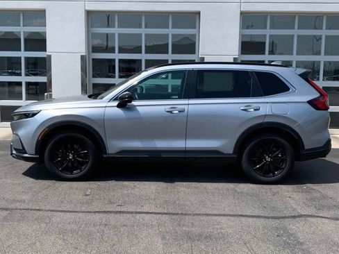 Used 2023 Honda CR-V Sport image 3
