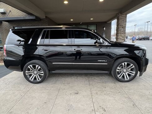 Used 2017 GMC Yukon Denali w/ Open Road Package image 5