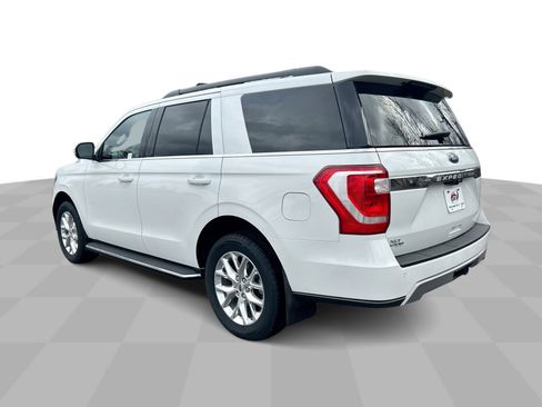 Used 2021 Ford Expedition XLT image 7