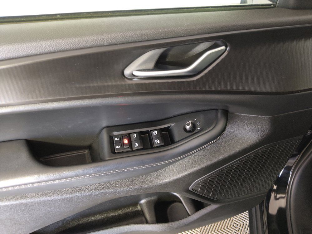 Used 2023 Jeep Grand Cherokee Laredo w/ Luxury Tech Group I AWD/4WD image 27