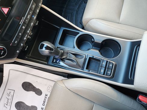 Used 2017 Hyundai Tucson Limited w/ Limited Ultimate Package 03 image 14