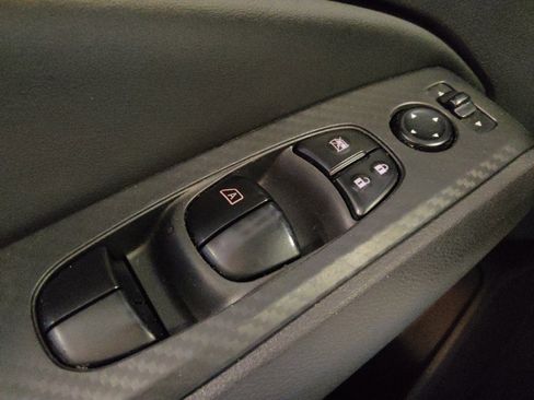 Used 2024 Nissan Altima 2.5 S FWD image 27